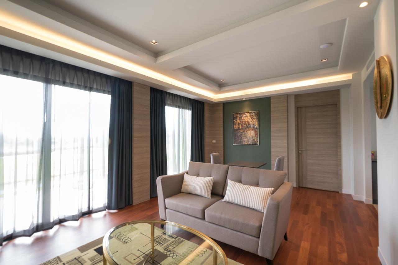 Green Ville Laguna Hotel Sung Noen Exterior photo