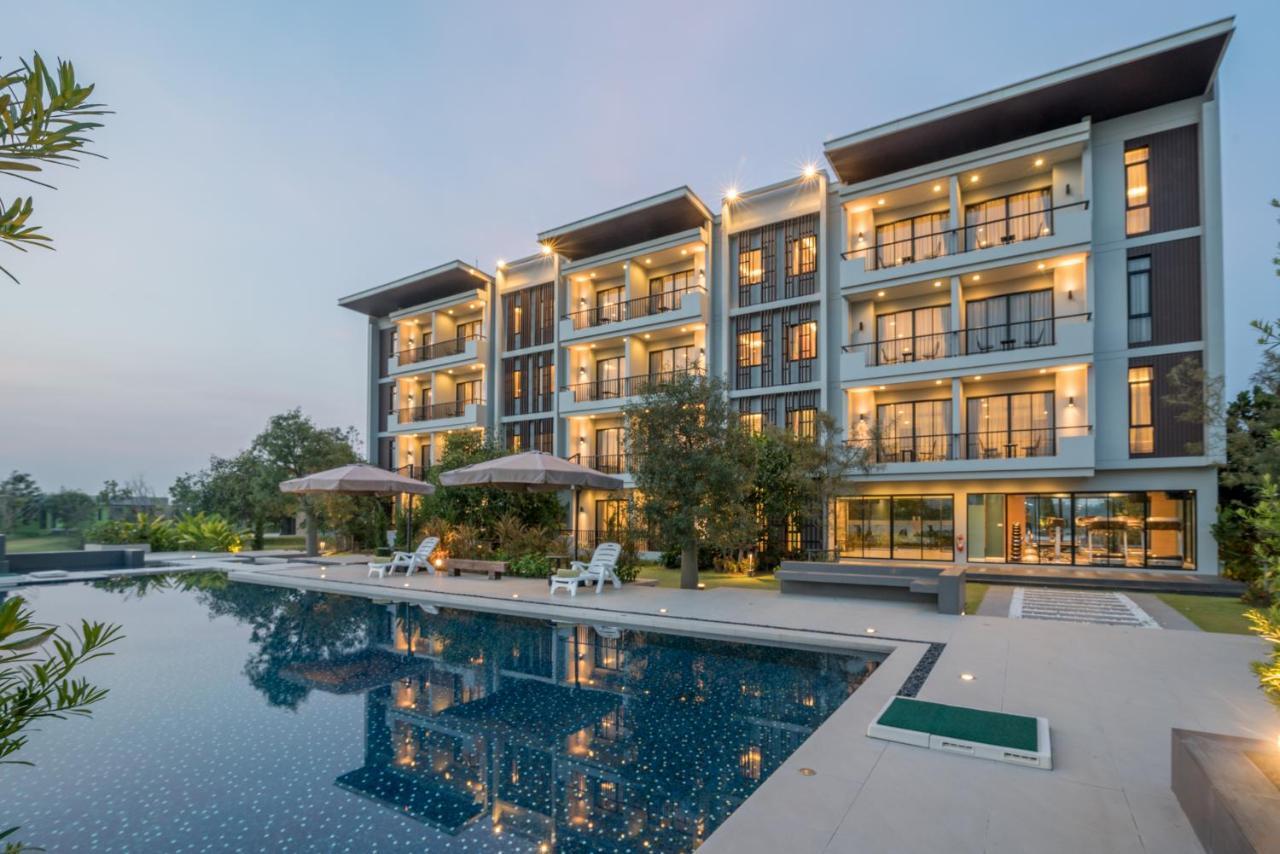 Green Ville Laguna Hotel Sung Noen Exterior photo